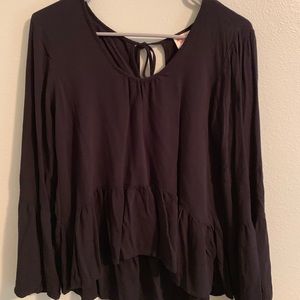 Mosimo High/Low Bell sleeve blouse
